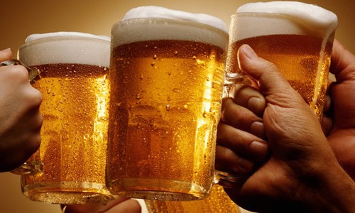 beer-consuming 啤酒消费
